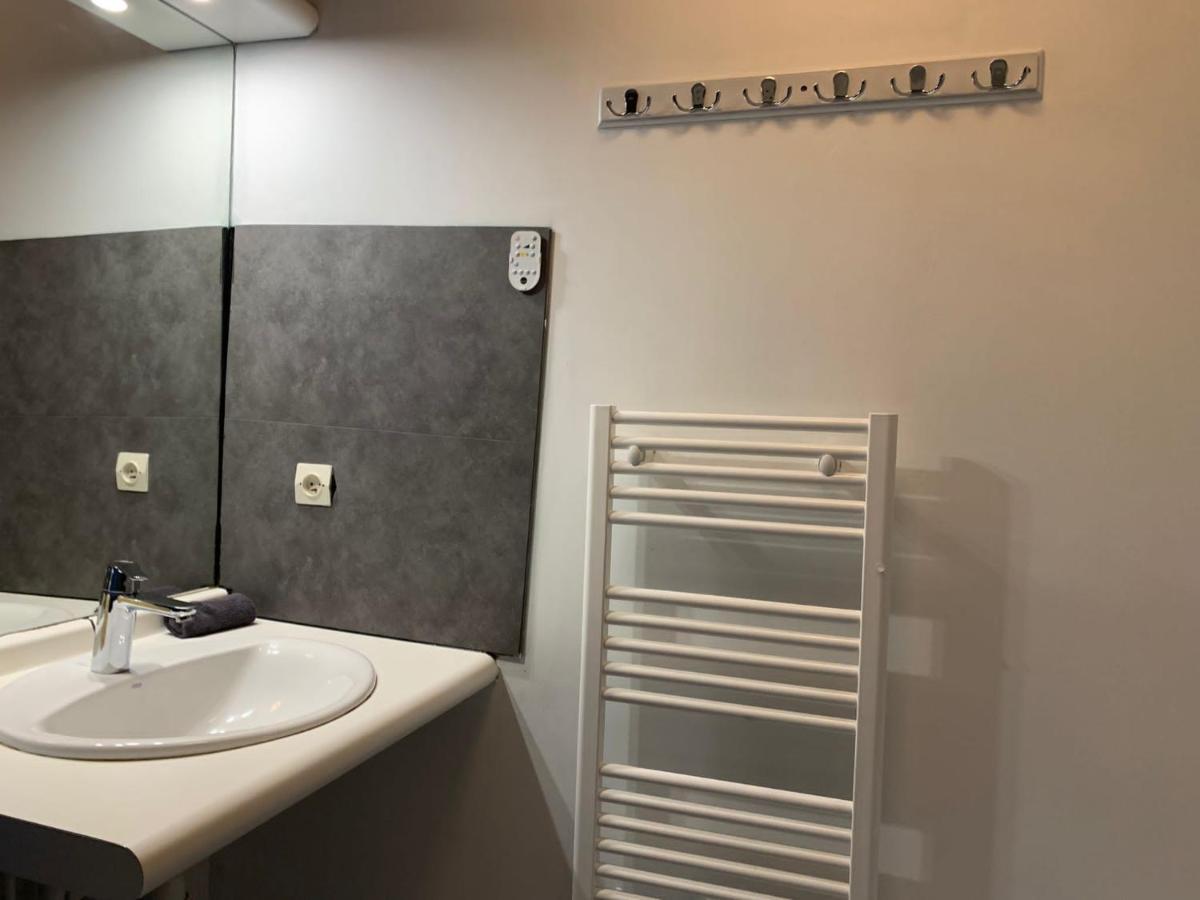 Disney, Very Nice 2 Bedrooms Family Apartment, Wifi, Netflix 8 Pers シェシー エクステリア 写真
