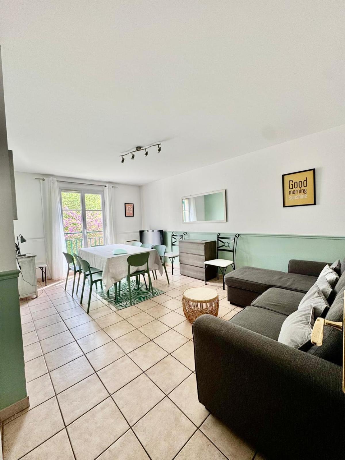 Disney, Very Nice 2 Bedrooms Family Apartment, Wifi, Netflix 8 Pers シェシー エクステリア 写真